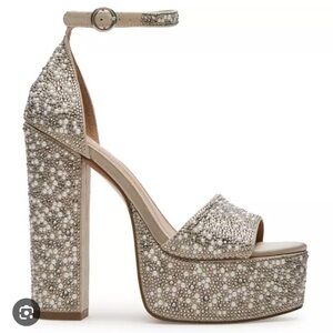 Steve Madden White Pearl Platform Heels